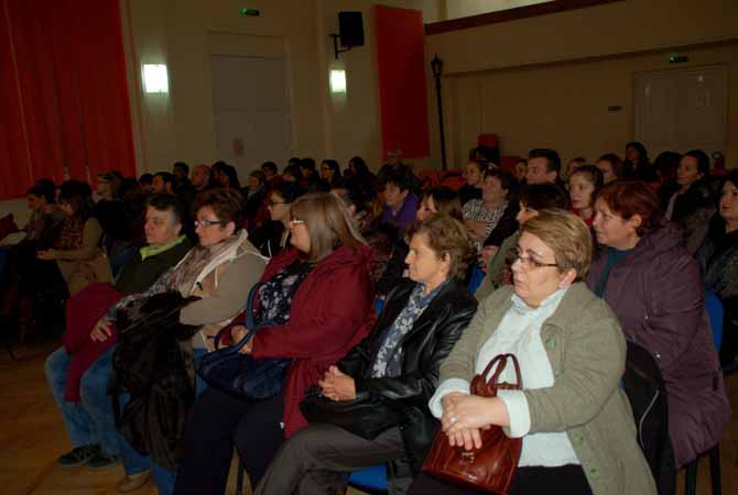 Tribünt tartott a SZSZP Szenttamáson 2015. november 27. képek